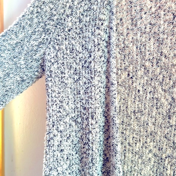 ⭐️J.JILL Knit Cream & Black Speckled Sweater, Sz.L, Cozy & Chic! 💙❄️😁 - Picture 6 of 13